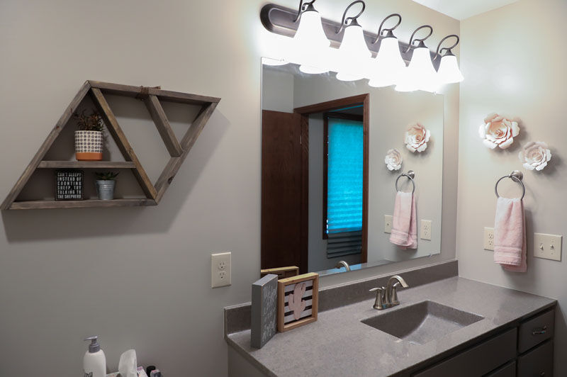 Master Vanity